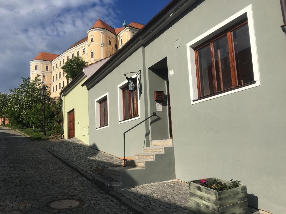 Castle-Wall-Inn Mikulov Kültér fotó